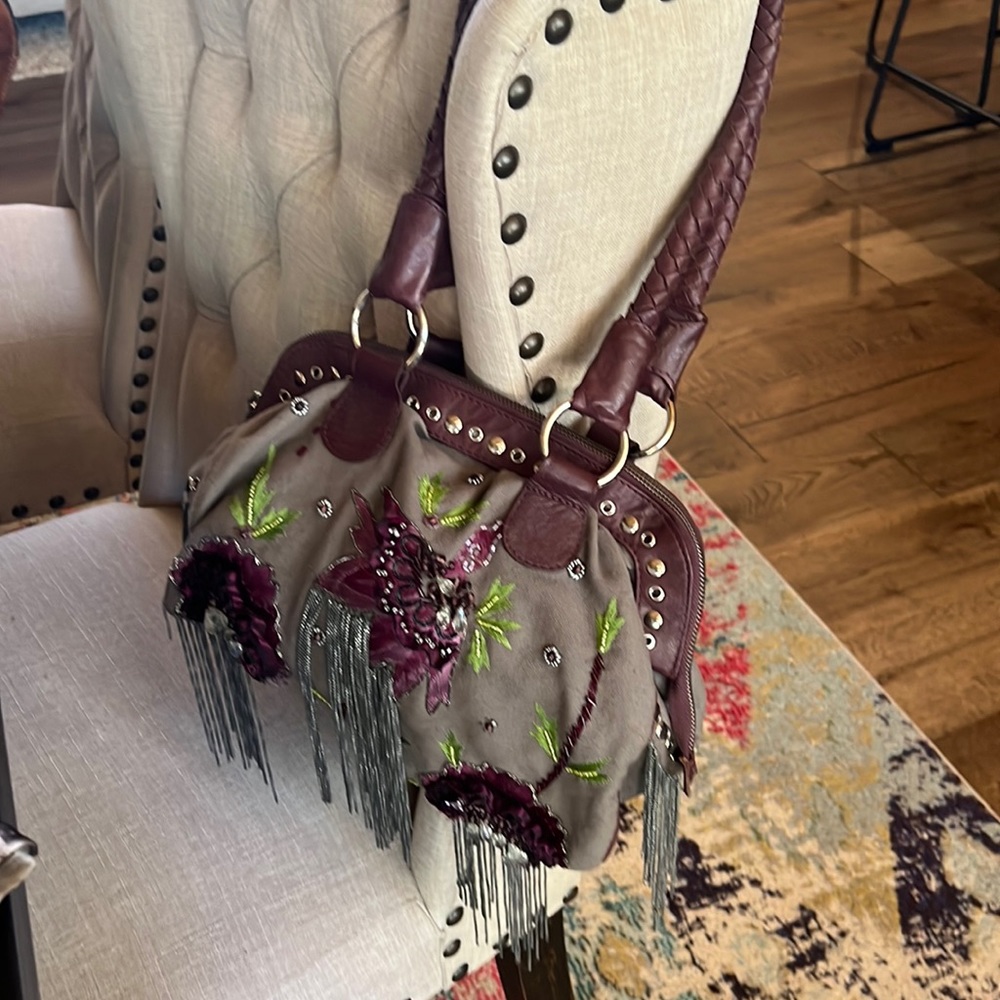 Stunning Mary Frances beaded, leather and chain handbag. Used once. Chic.